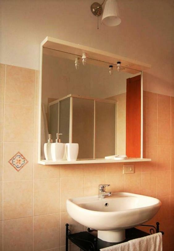 Gaietta Bed & Breakfast Frassineto Po Exterior photo
